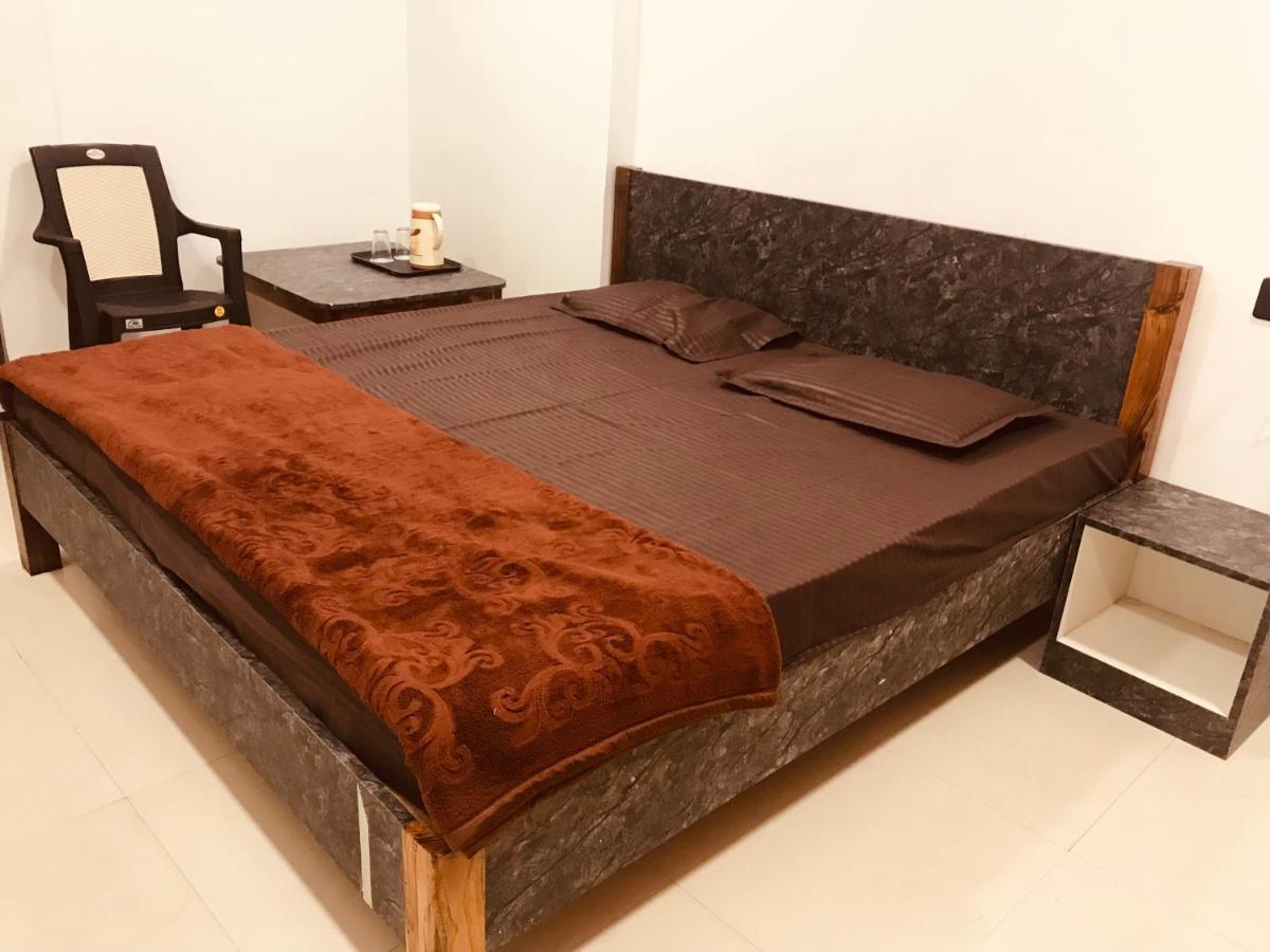 Prestige Guest House & Hostel Bilaspur  Bagian luar foto