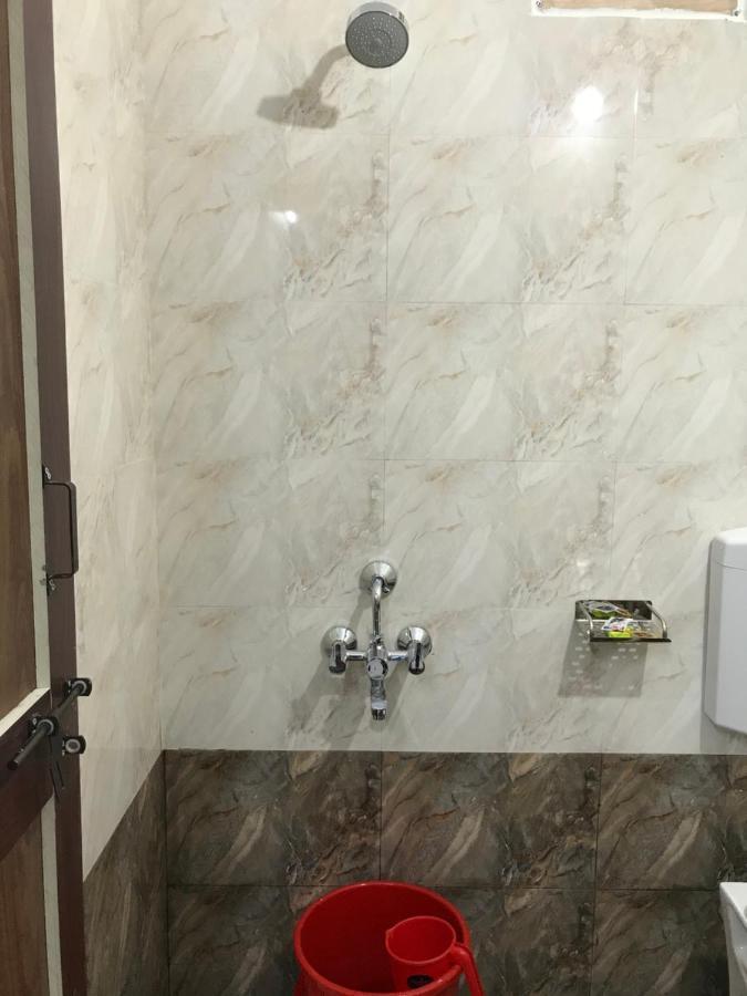 Prestige Guest House & Hostel Bilaspur  Bagian luar foto